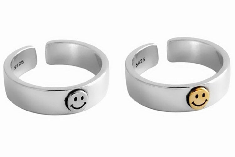 Retro Smile Face Ring Female Smile Ring